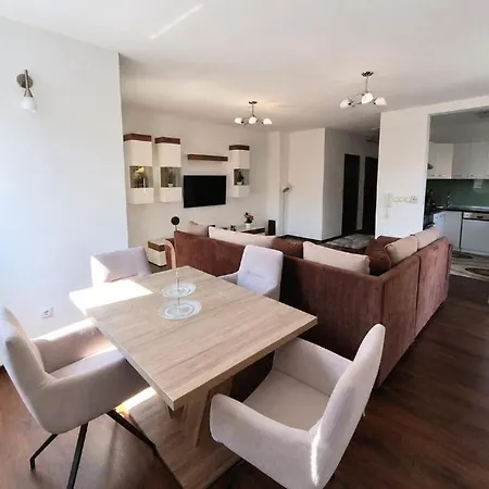 Ena Apartman